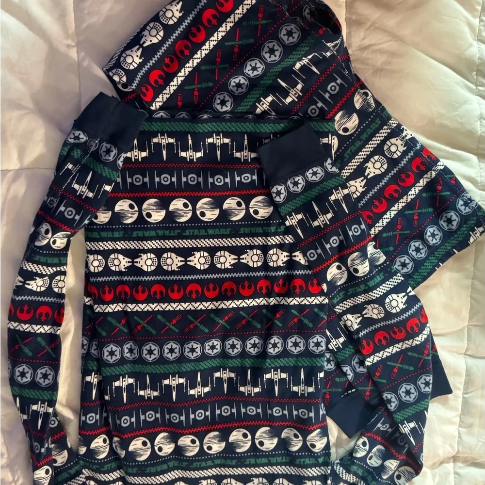 Hanna Andersson Boys Star Wars Navy and Red Pajama Set